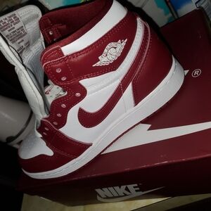 BRAND NEW W/BOX. Nike Air Jordan Retro High Red White Sneakers Unisex. THESE ARE